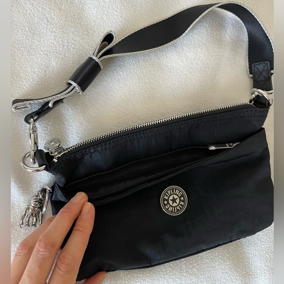 Kipling bag with a removable straps in black - Picture 7 of 11